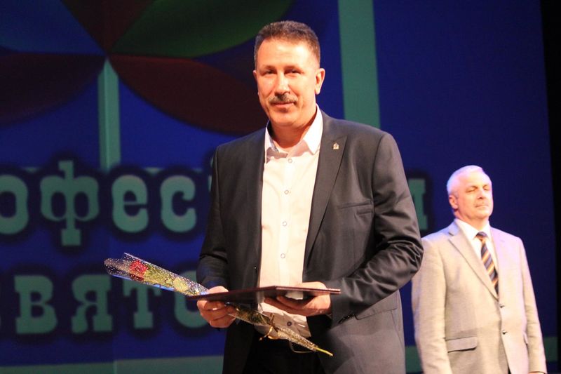 Працівників сфери ЖКГ вітають з професійним святом