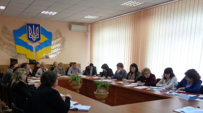 Запорізькі посадовці вивчають питання проходження державної служби в умовах зміни законодавства