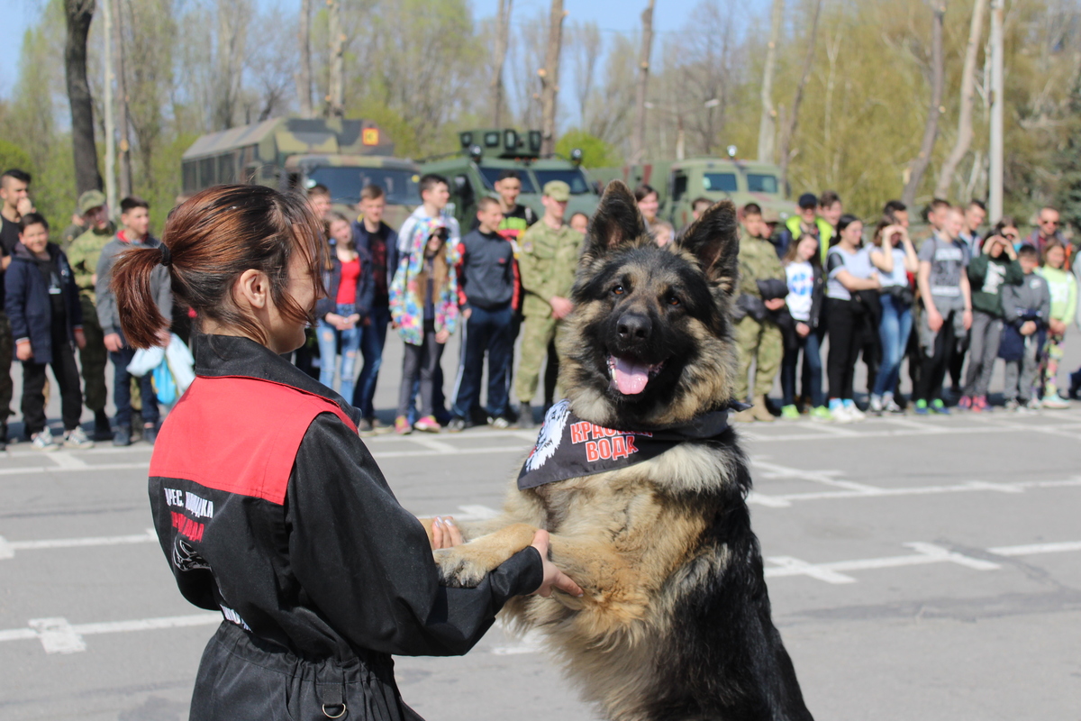 Учасники «Труханівської січі» відвідали запорізьких нацгвардійців