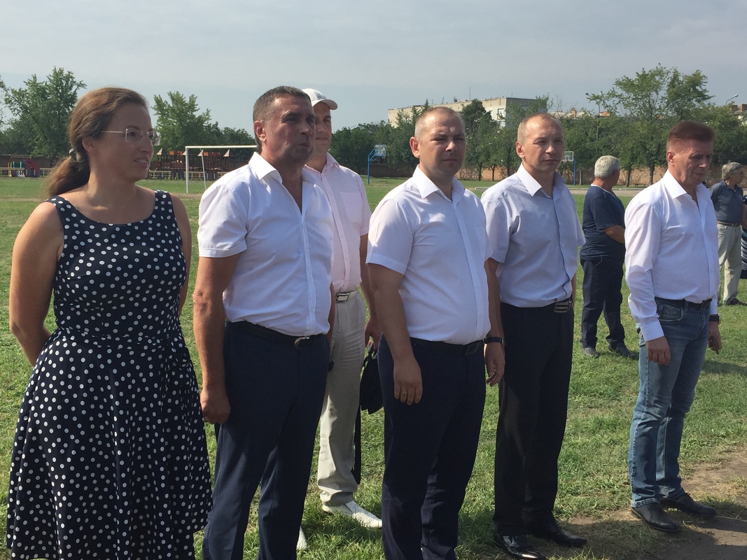У Гуляйполі відкрився новий футбольний майданчик