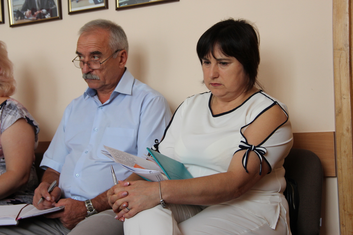 «Гаряча лінія» допомагає жителям віддалених районів донести свої проблеми до влади