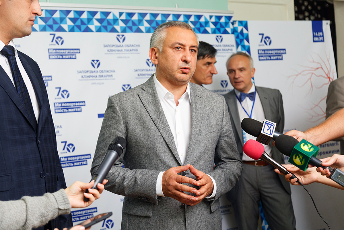 До 70-річного ювілею заснування  Запорізької обласної клінічної лікарні заплановано цілу низку заходів: науково-практичні конференції, соціальні кампанії, дитячі та спортивні акції. Початок цій грандіозній події поклав престижний українсько-польський симпозіум.