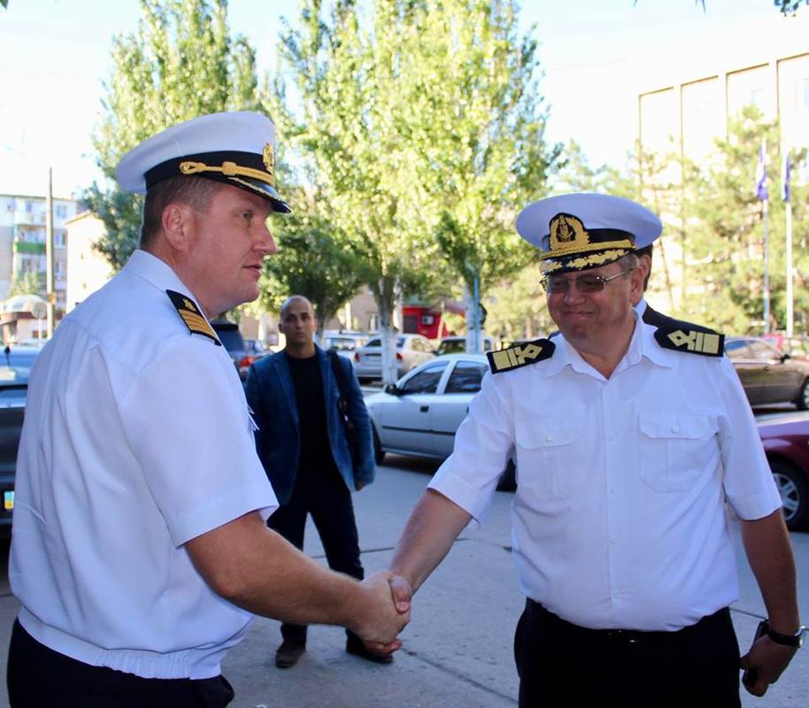 До Запорізької області прибули два артилерійські бронекатери Військово-морських сил України