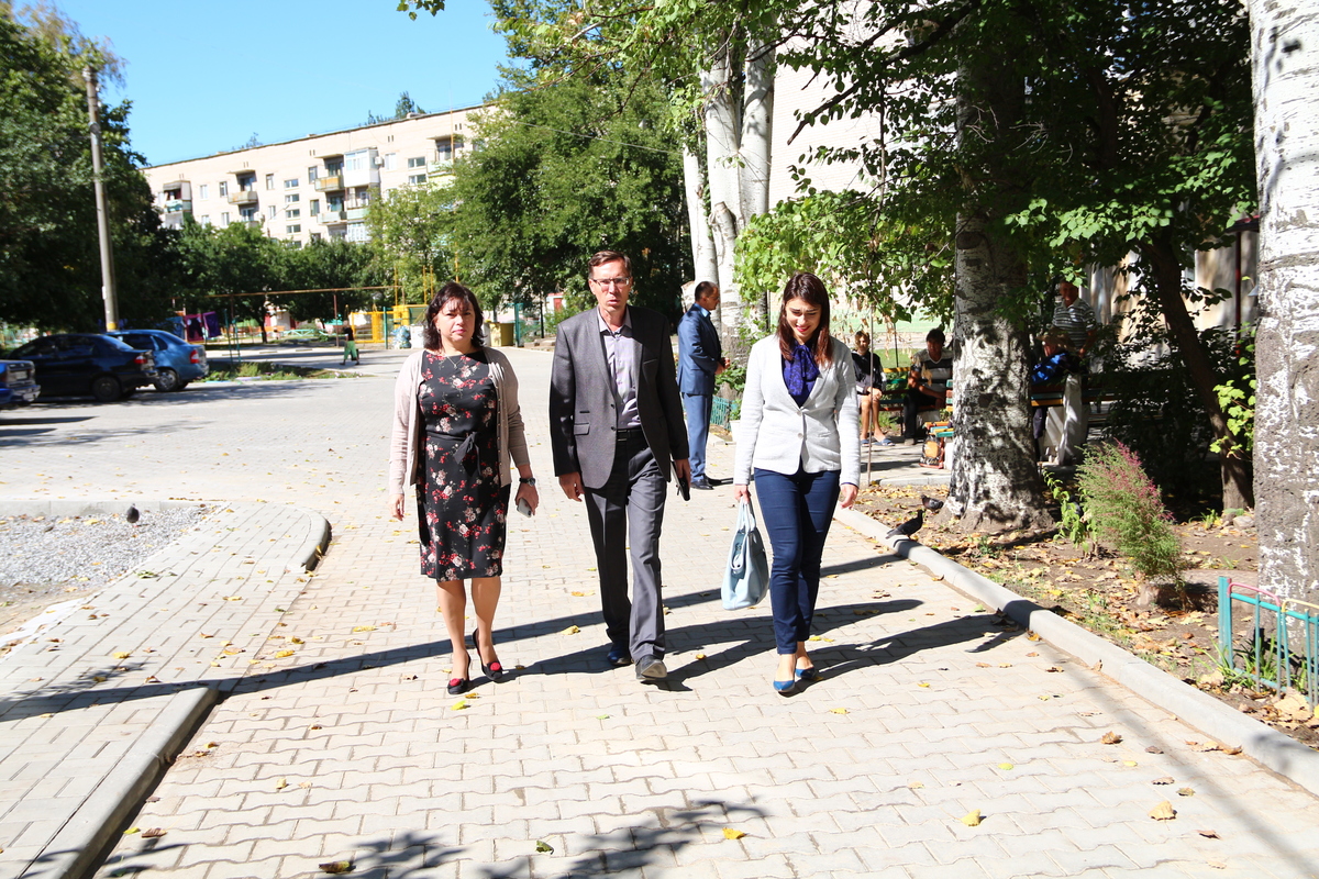 У Токмаку два мікрорайони рятують від підтоплень