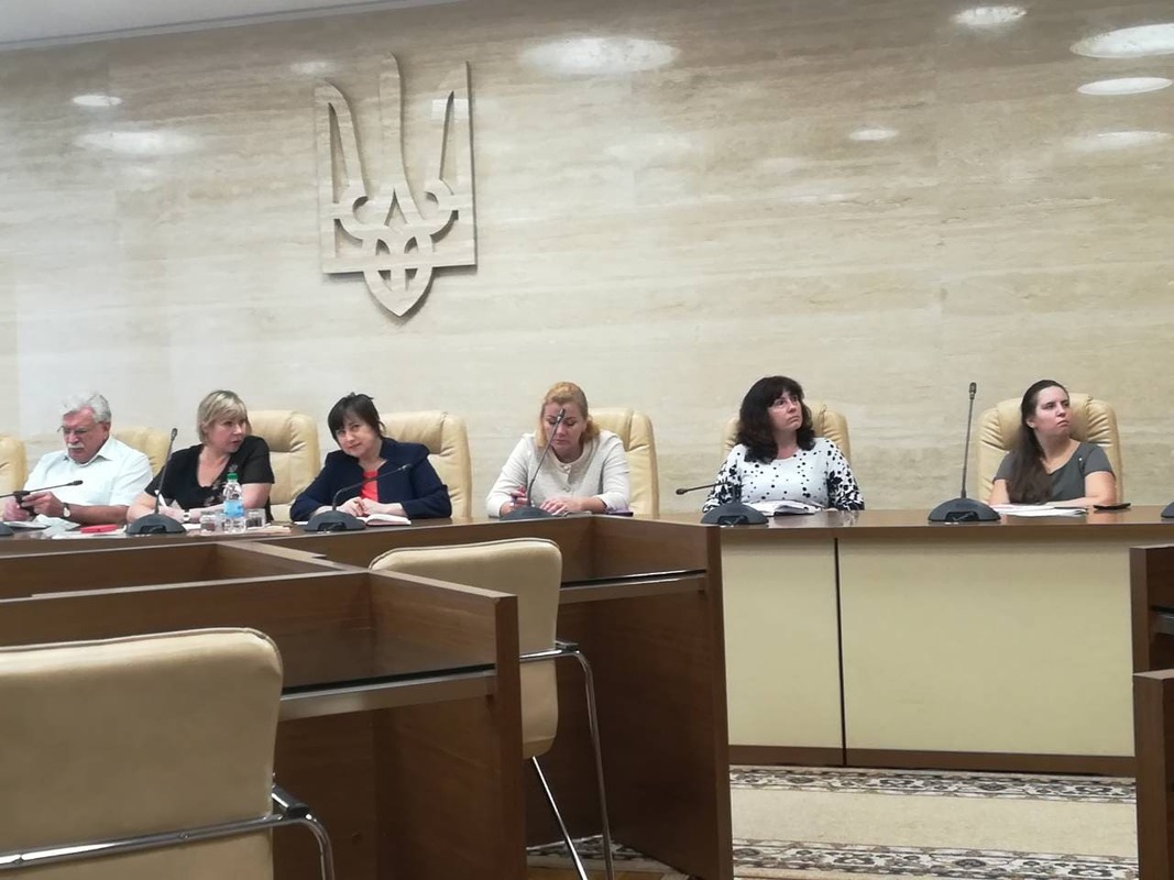 Концепцію інформаційної кампанії з протидії торгівлі людьми обговорили учасники вебекс - конференції, яку  провела заступник Міністра соціальної політики України Наталія Федорович. У конференції взяли участь Директор Департаменту соціального захисту населення Запорізької облдержадміністрації Світлана Абдурахманова та працівники, а також соціальні партнери - представники Запорізького обласного центру соціальних служб для сім’ї, дітей та молоді; Служби у справах дітей облдержадміністрації; Служби у справах дітей Запорізької міської ради;  громадської правозахисної організації «Егіда - Запоріжжя»