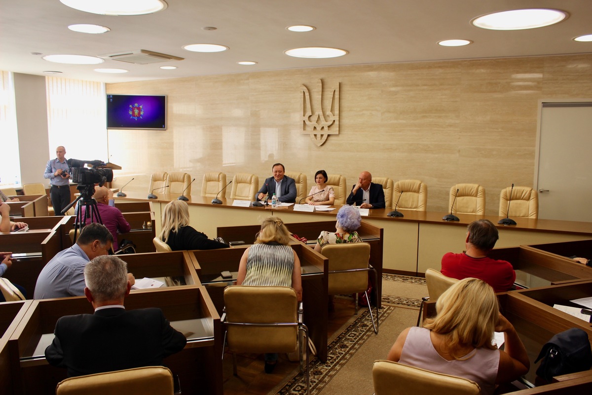 Обласна влада тримає в центрі уваги проблемні питання розвитку підприємництва