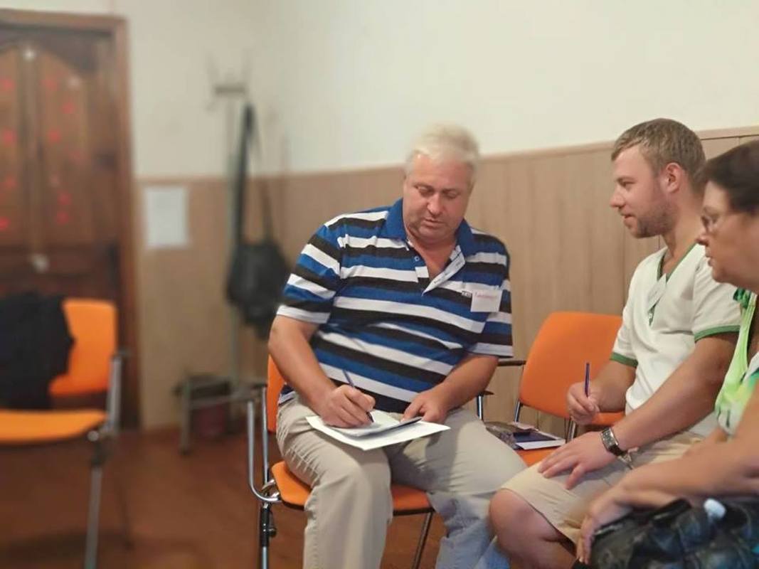 Навчання прийомних батьків: виховання дітей буде в надійних руках