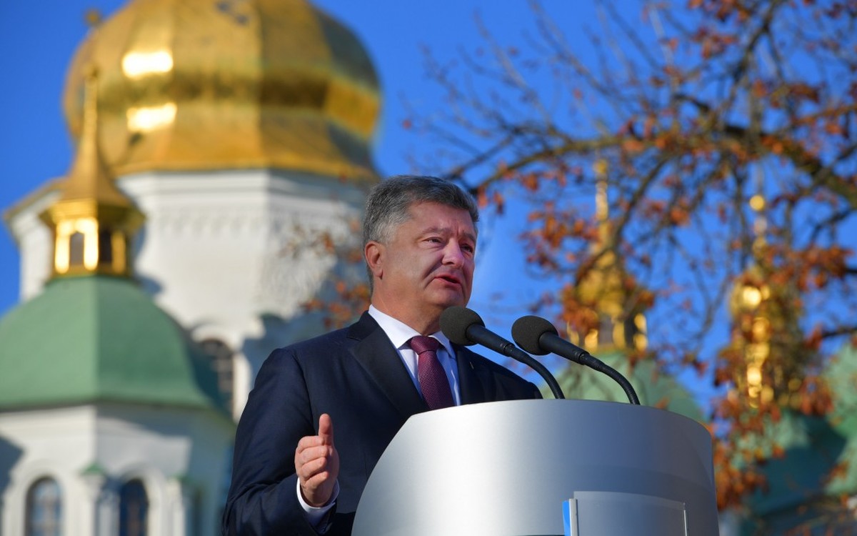 В освячену Томосом церкву ніхто силоміць не запрошуватиме і світська влада у церковні справи не втручатиметься – Президент