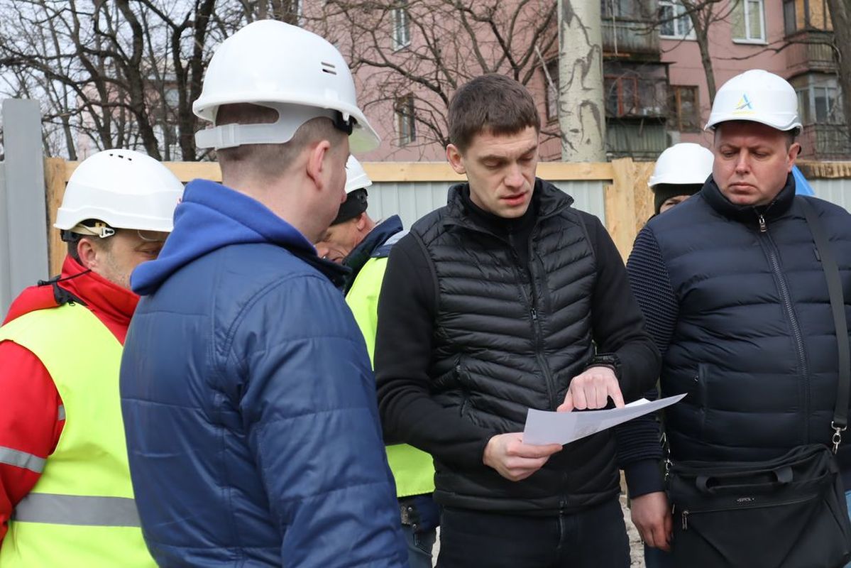 “Наша основна мета - допомогти підрядним організаціям”, - Іван Федоров про хід відновлення зруйнованих будинків