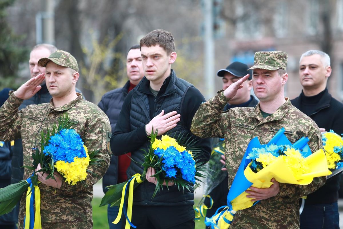 Пам'ять полеглих нацгвардійців вшанували у Запоріжжі